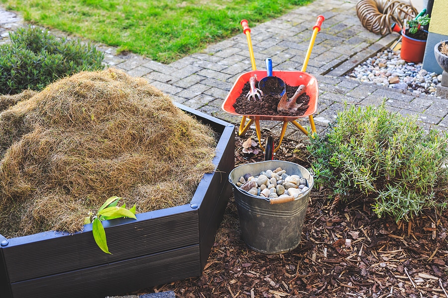 4 FAQs About Returning Grass Clippings